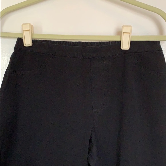 Isaac Mizrahi Live 24/7 for QVC Black Ankle Pant Size: 8 Petite - Picture 2 of 5